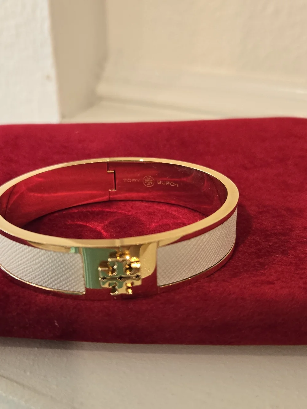 Tory Burch elegant tory